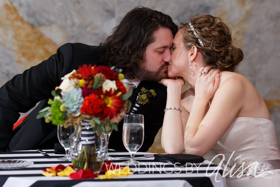 Stripes on tablecloths at wedding reception